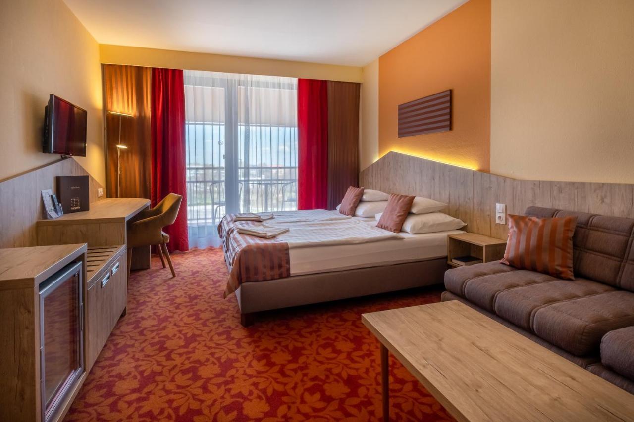 Hotel Margareta بالاتونفوريد المظهر الخارجي الصورة