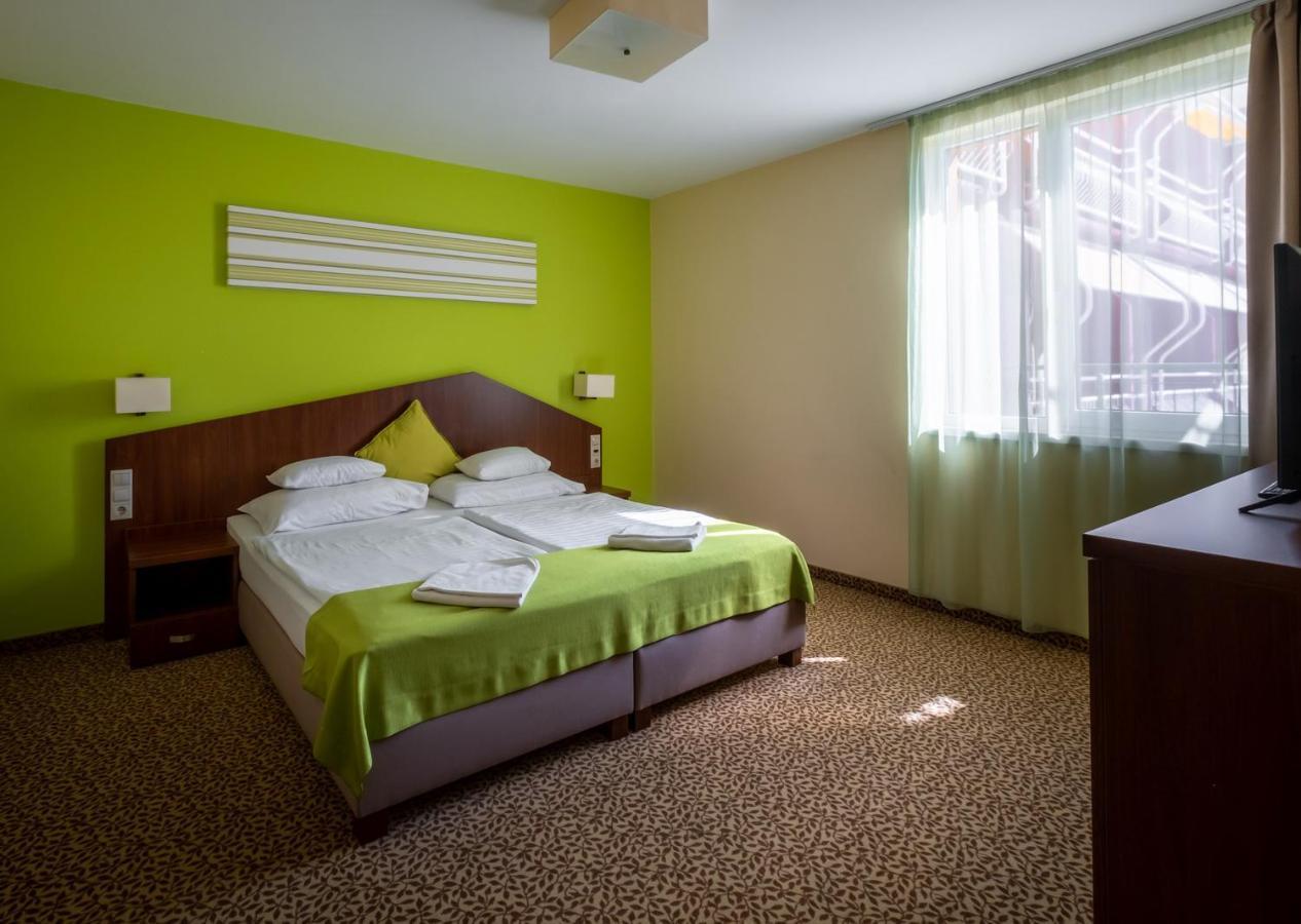 Hotel Margareta بالاتونفوريد المظهر الخارجي الصورة